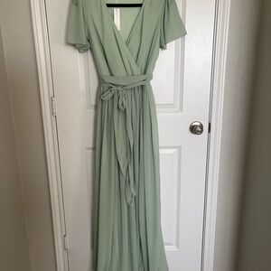 Baltic Born Green Maxi Dress with Flutter Sleeves and V-Neck